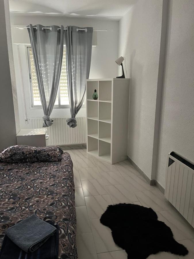 Ferienwohnung New York Alcalá de Henares Exterior foto